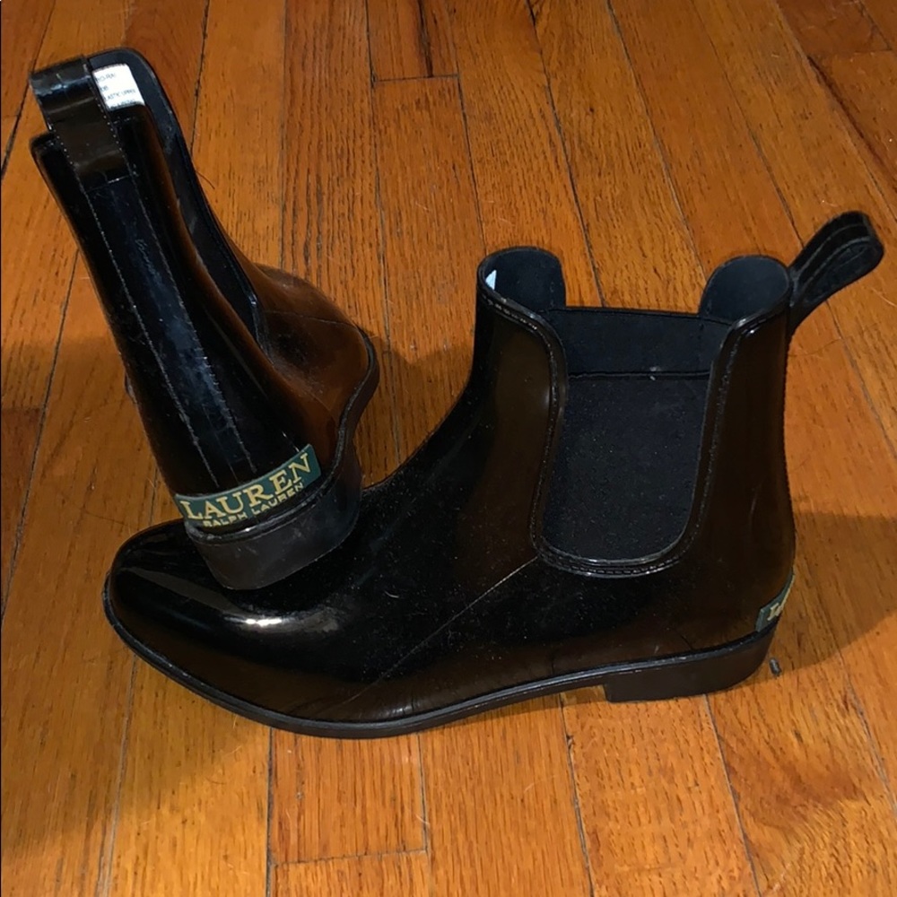 Barely worn ankle rain booties